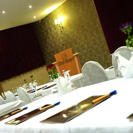 Szálloda Hotel Basri