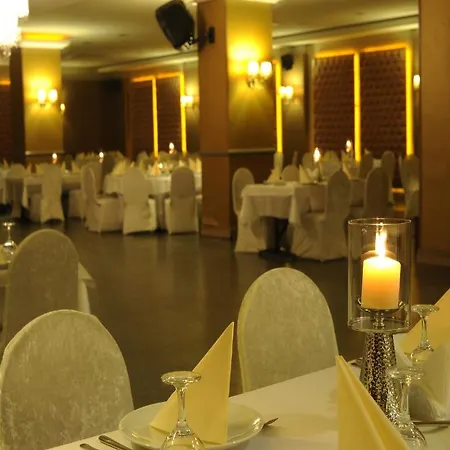 Szálloda Hotel Basri