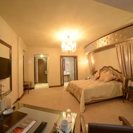 Hotel Basri باليكسير