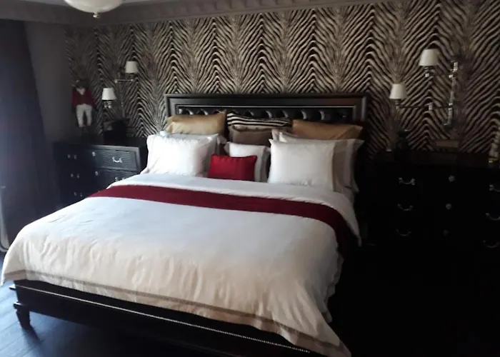 Hotel Basri فندق