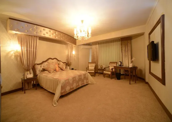 فندق Hotel Basri باليكسير